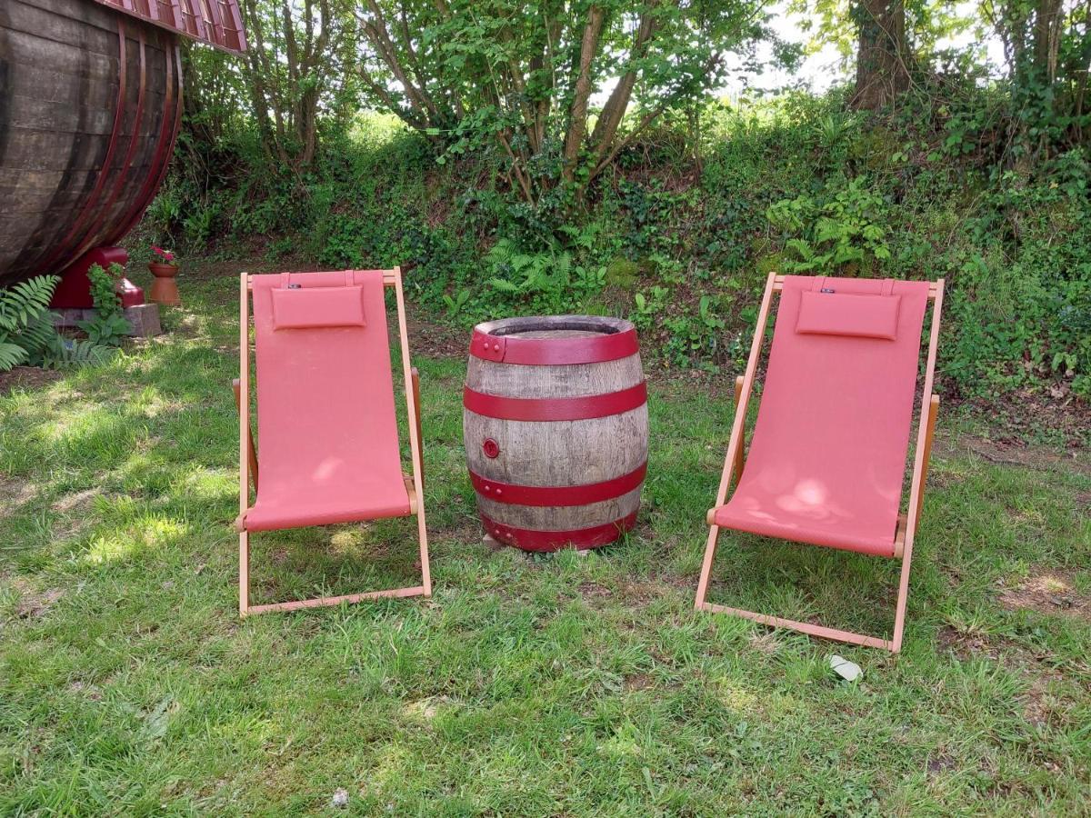 L'Authentique Tonneau A Cidre D'Emma Villa Litteau Luaran gambar